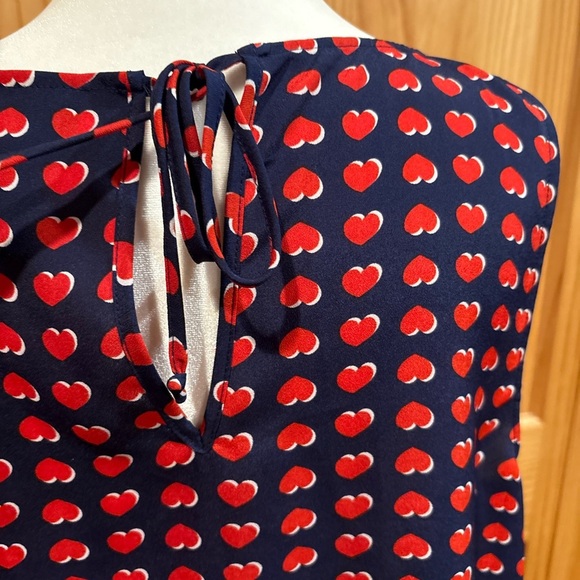 Cynthia Rowley Navy Blue Red Hearts with white shadowed hearts Tank Top Blouse. - Picture 5 of 10